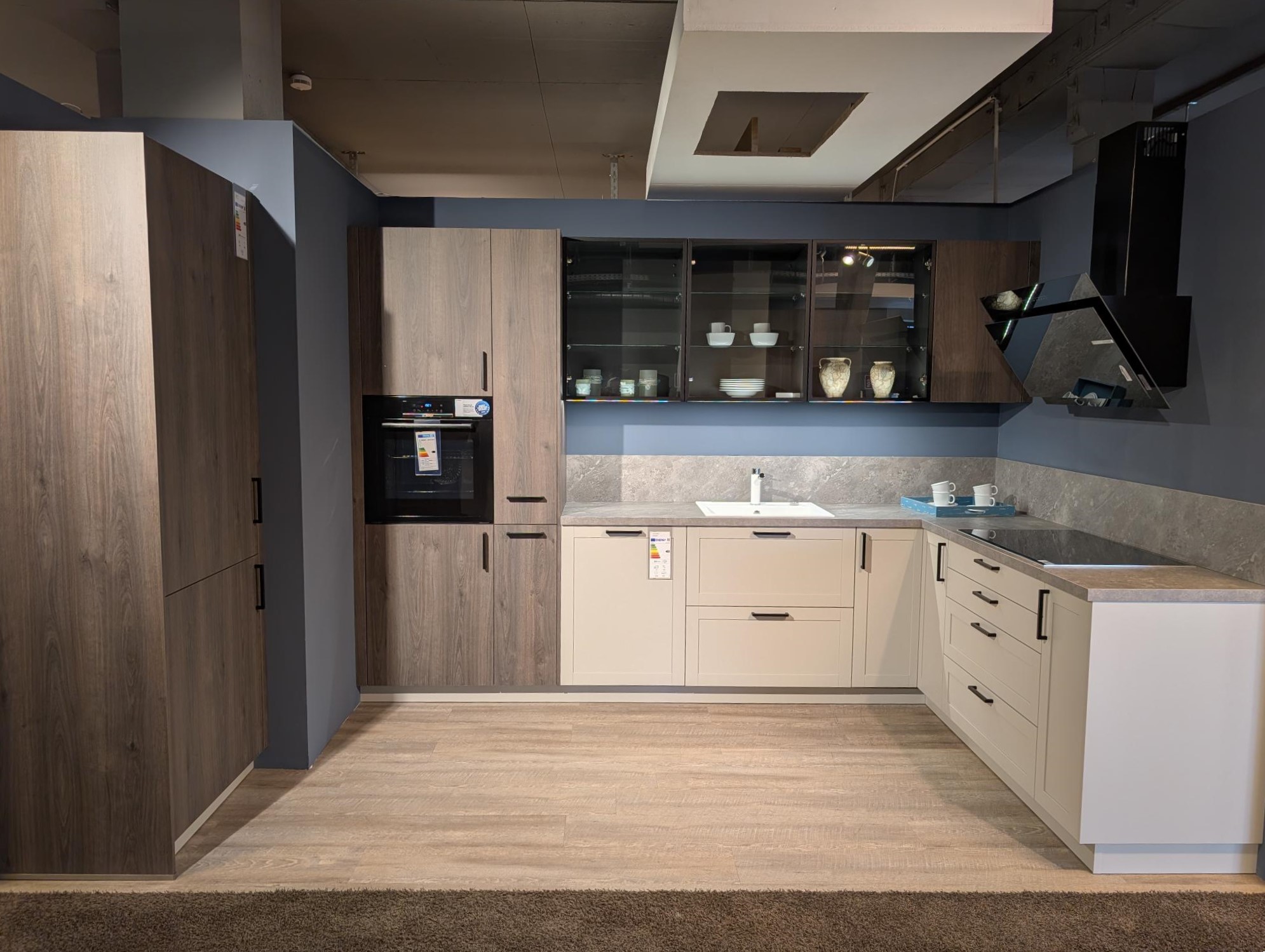 Schüller Newport satin